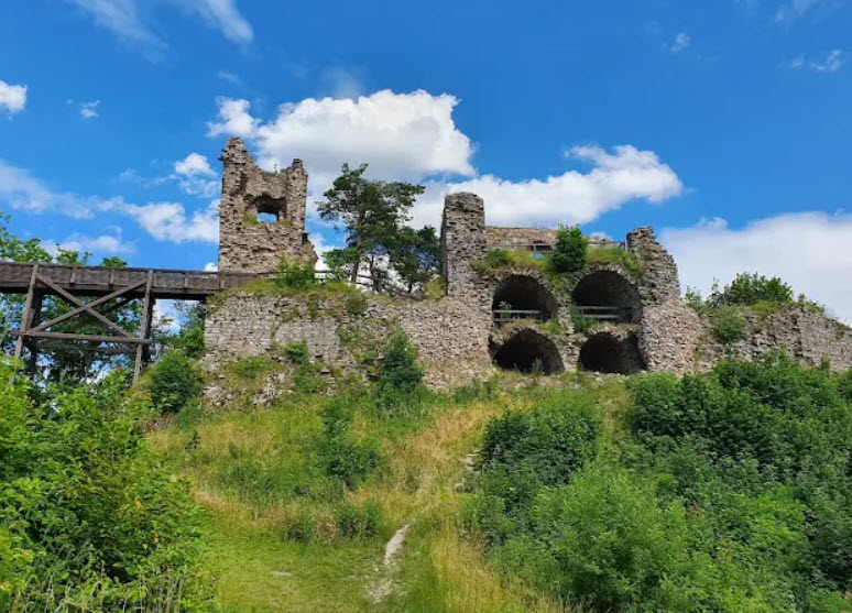 Castle Ruins Zubštejn, Czech Republic (Czechia)